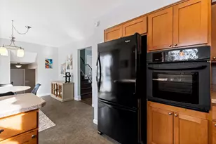 827 Inwood Pl, Columbus, OH 43224 - Photo 19