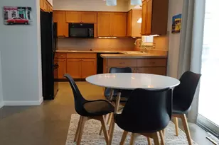 827 Inwood Pl, Columbus, OH 43224 - Photo 11