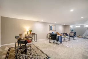 404 Oberlin St, Columbus, OH 43230 - Photo 19