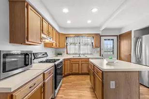 5844 Thada Ln, Columbus, OH 43229 - Photo 5