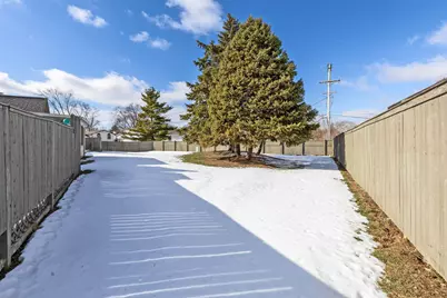 5844 Thada Lane, Columbus, OH 43229 - Photo 21