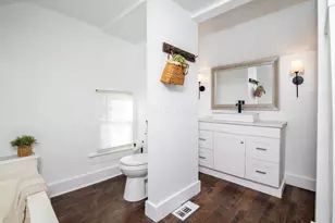 409 Lawrence St, Bellefontaine, OH 43311 - Photo 35