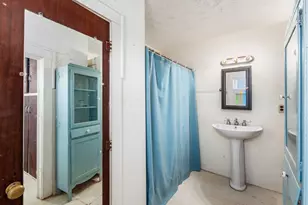 229 E Chillicothe Ave, Bellefontaine, OH 43311 - Photo 31