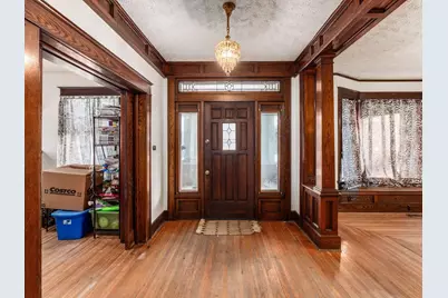 229 E Chillicothe Avenue, Bellefontaine, OH 43311 - Photo 3