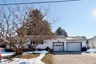 1094 Aldine Dr, Heath, OH 43056 - Photo 3