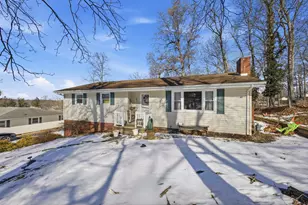 975 Blossom Ln, Zanesville, OH 43701 - Photo 9