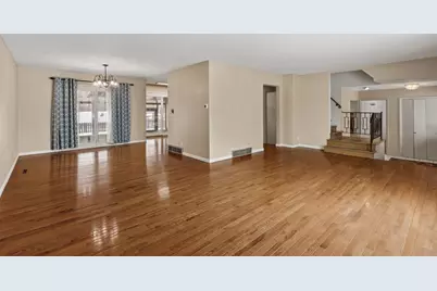 339 Meadow Lane, Circleville, OH 43113 - Photo 7