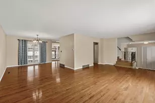 339 Meadow Ln, Circleville, OH 43113 - Photo 7