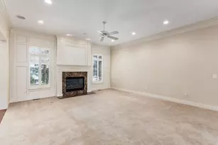 8155 Flynn Ln, Dublin, OH 43017 - Photo 5