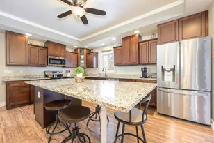 805 Creekview Ct, Bellefontaine, OH 43311 - Photo 13