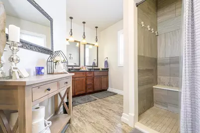 805 Creekview Court, Bellefontaine, OH 43311 - Photo 7