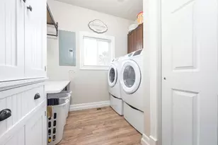 805 Creekview Ct, Bellefontaine, OH 43311 - Photo 23