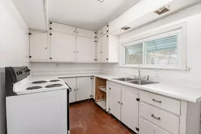 245 Maplewood Avenue, Columbus, OH 43213 - Photo 13