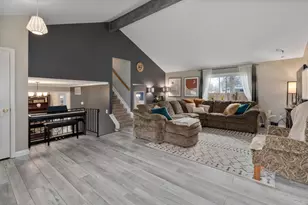 959 Caniff Pl, Columbus, OH 43221 - Photo 5