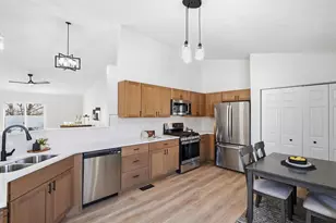 1360 Hafton Woods Dr, Columbus, OH 43204 - Photo 11