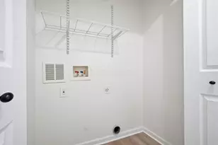 1360 Hafton Woods Dr, Columbus, OH 43204 - Photo 25