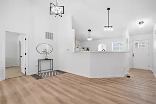 1360 Hafton Woods Dr, Columbus, OH 43204 - Photo 23