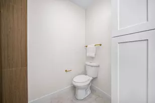 470 Woodlawn Ave, Columbus, OH 43228 - Photo 19