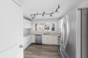 3001 Wicklow Rd, Columbus, OH 43204 - Photo 9