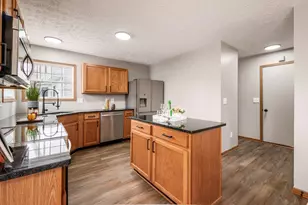 5765 Westbank Dr, Galloway, OH 43119 - Photo 13