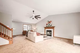 5765 Westbank Dr, Galloway, OH 43119 - Photo 9