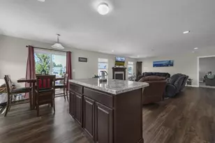 249 Mannaseh Dr W, Granville, OH 43023 - Photo 17