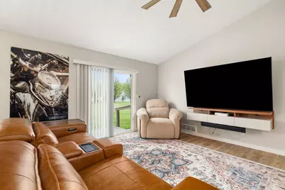 282 Candlewood Boulevard #Unit 2, Lot 282/281, Mount Gilead, OH 43338 - Photo 5