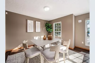 6470 Hemmingford Drive, Canal Winchester, OH 43110 - Photo 5