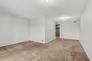 5685 Great Woods Blvd, Columbus, OH 43231 - Photo 21