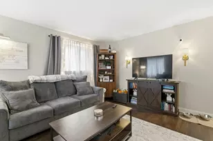 6191-6193 Ambleside Dr, Columbus, OH 43229 - Photo 11