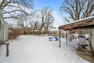 1718 Weiler Ave, Columbus, OH 43207 - Photo 7