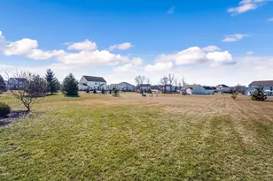 231 Bluegrass Way, Ostrander, OH 43061 - Photo 9