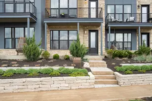 2288 Quarry Trails Dr, Columbus, OH 43228 - Photo 3