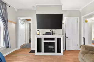 531 E Franklin St, Circleville, OH 43113 - Photo 7