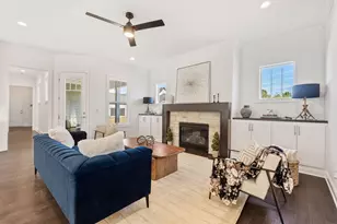 5450 Maple Dr, Lewis Center, OH 43035 - Photo 17