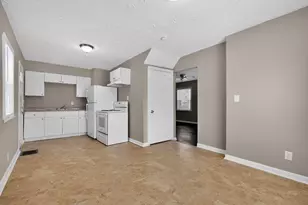 151 Columbian Ave, Columbus, OH 43223 - Photo 11