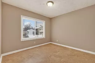 151 Columbian Ave, Columbus, OH 43223 - Photo 7