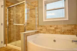 8805 Emerald Hill Dr, Lewis Center, OH 43035 - Photo 19