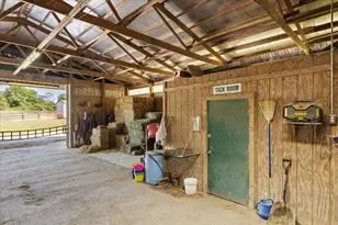 7233 National Rd SE, Thornville, OH 43076 - Photo 13