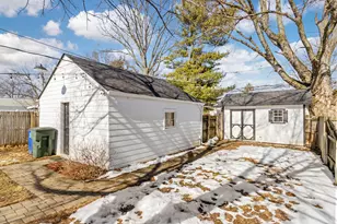 62 W Rathbone Ave, Columbus, OH 43214 - Photo 33