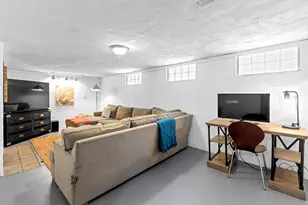 62 W Rathbone Ave, Columbus, OH 43214 - Photo 25