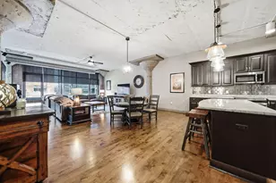 300 W Spring St, Columbus, OH 43215 - Photo 3