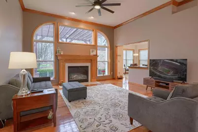 680 Covered Bridge Drive, Delaware, OH 43015 - Photo 3