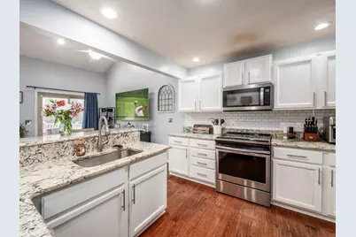 1041 Cape Charles Drive, Columbus, OH 43228 - Photo 13