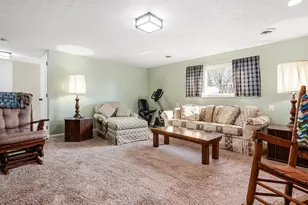 125 Persimmon Dr NE, Newark, OH 43055 - Photo 23