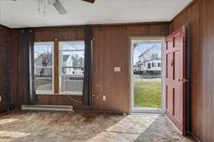 112 E School St, New Holland, OH 43145 - Photo 5