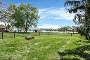 2571 W Choctaw Dr, London, OH 43140 - Photo 5