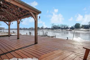 2571 W Choctaw Dr, London, OH 43140 - Photo 3