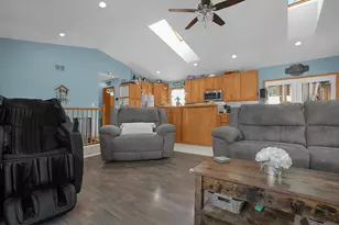 2571 W Choctaw Dr, London, OH 43140 - Photo 9