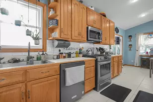 2571 W Choctaw Dr, London, OH 43140 - Photo 9
